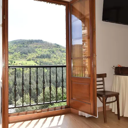 Hotel Restaurante Casa Petronila