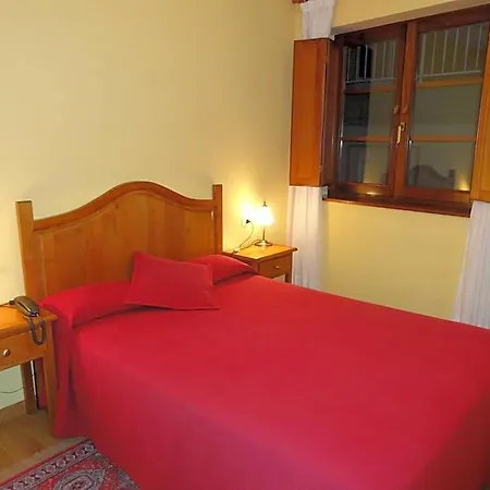 Restaurante Casa Petronila מלון 2*