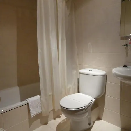Restaurante Casa Petronila מלון טרמונדי