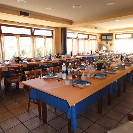 Restaurante Casa Petronila מלון 2*